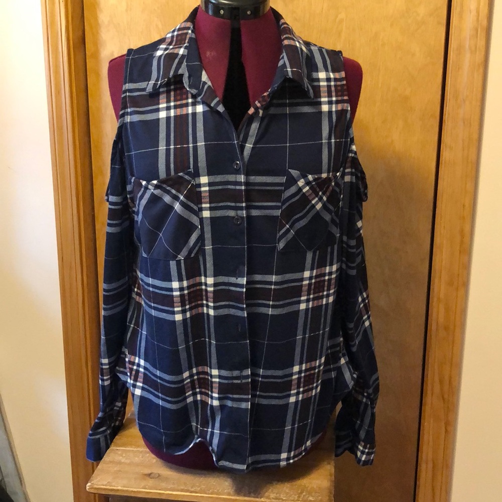 Peek A Boo light weight top